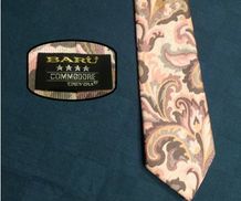 HS102 - Vintage slips med paisley mønster i beige, grå og lyserød. 